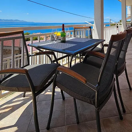 Gorgeous In With House Sea View *